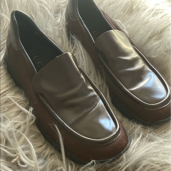 Gucci Slip on Loafers - Picture 1 of 16